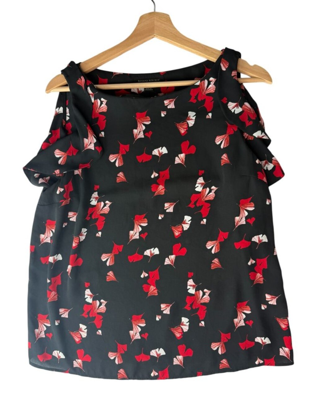 Banana Republic Blouse, Sleeveless Tank, Black Red Floral Gingo Print, Size M